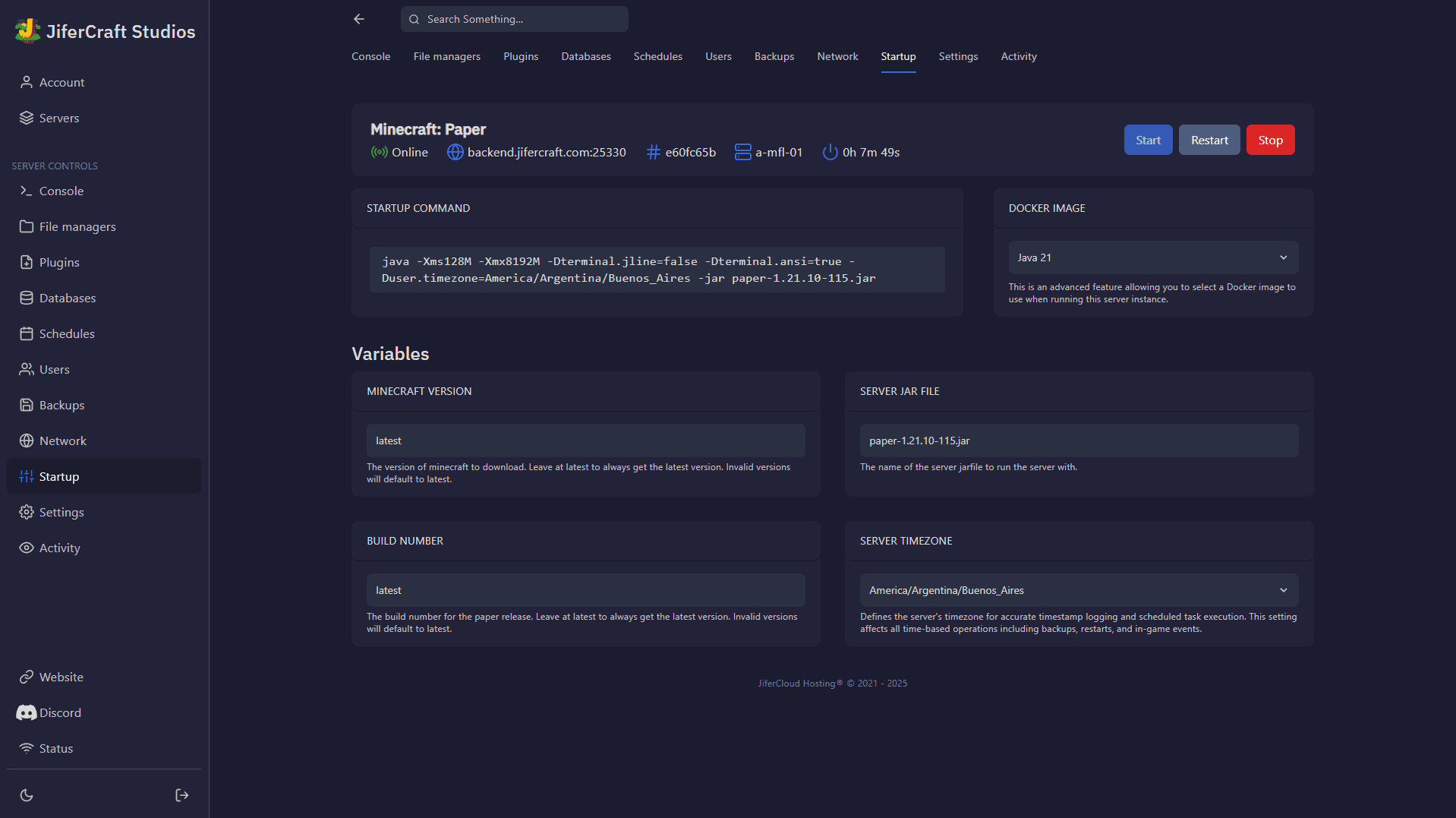 Panel de control Pterodactyl - Configuraciones de arranque (modo oscuro)
